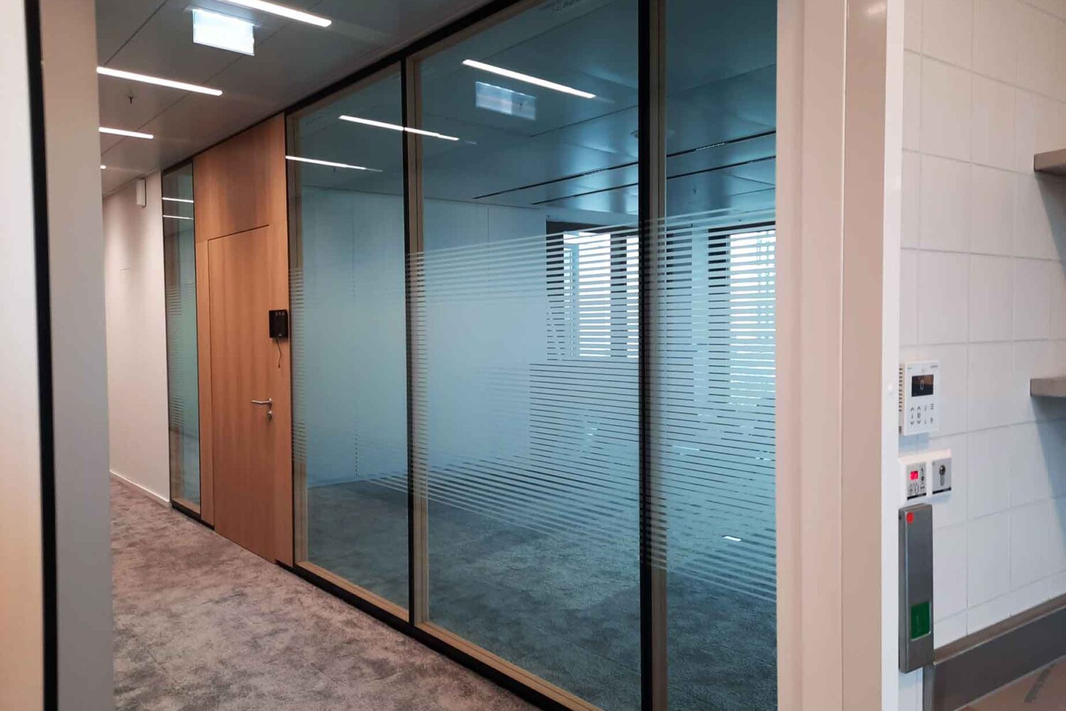 Büro-Sichtschutz-Streifen3 Büro-Sichtschutz-Streifen3