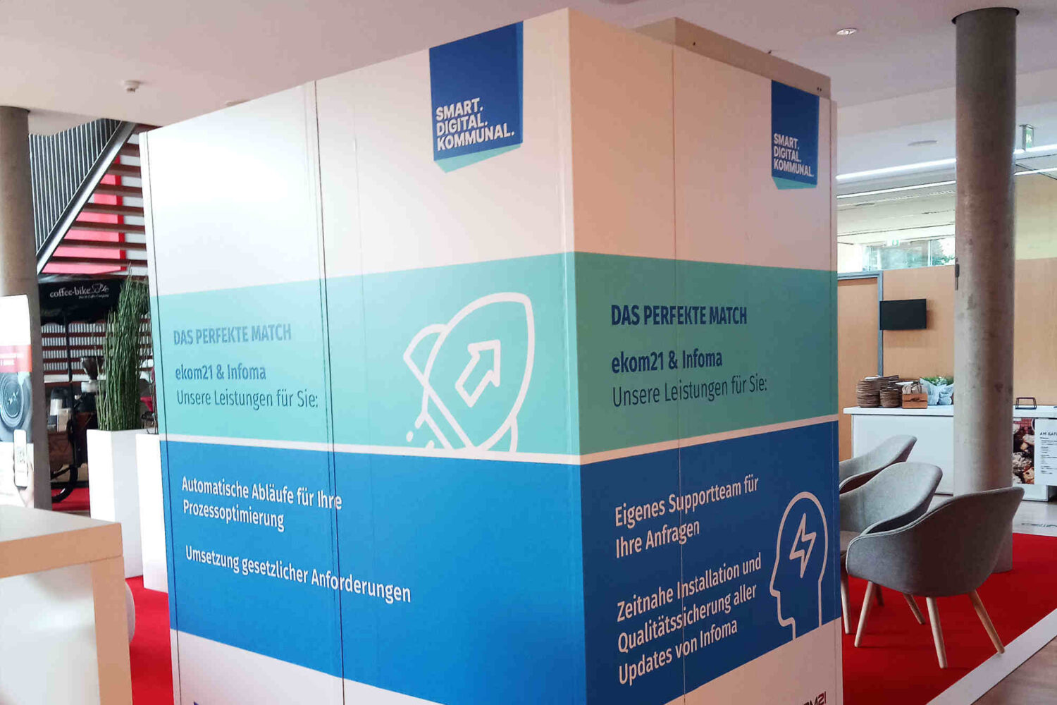 Systemstand-Messestand-mit--Beschriftung-im-Digitaldruck-in-Frankfurt-2- Systemstand-Messestand-mit--Beschriftung-im-Digitaldruck-in-Frankfurt-2-